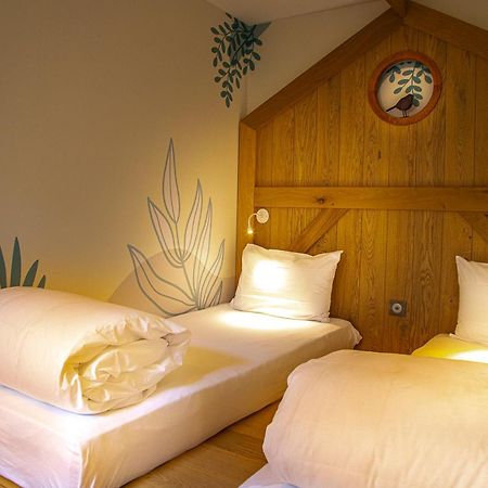 Hotel Ecolodgee Chasseneuil-du-Poitou Exterior photo